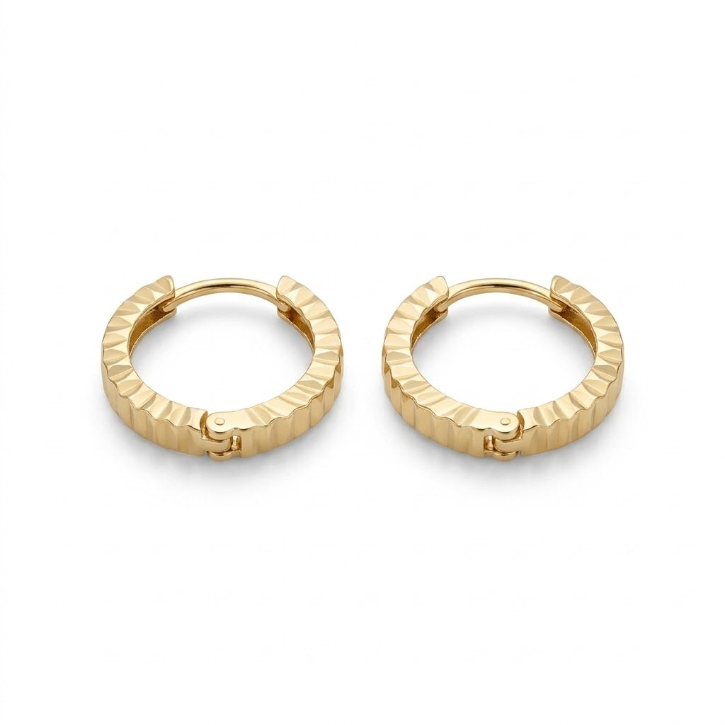 گوشواره طلا 18 عیار حلقه ای طرح امگا کورنلیا