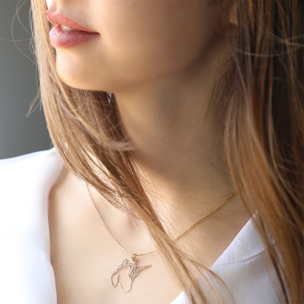 گردنبند طلا زنانه طلا 18عیار طرح اسب تک شاخ (یونیکورن) - تصویر 1